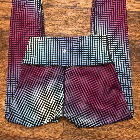 Lululemon leggings - Picture 4 of 9